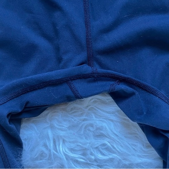 EC worn twice inkwell blue Lululemon Groove pants - Picture 4 of 5